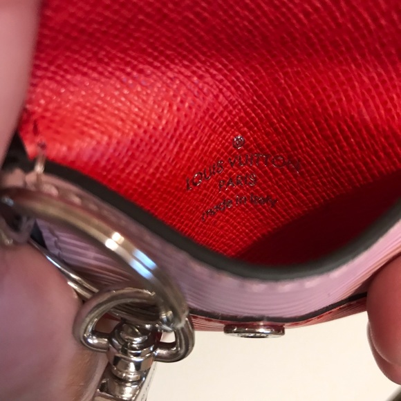 ❌SOLD❌Louis Vuitton Envelope Bag Charm - Picture 2 of 8